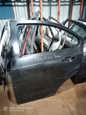 chevrolet aveo sol arka kapı sıfır orjinal t300 kasa 95330582